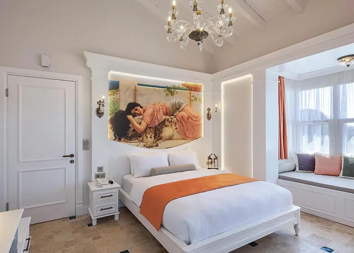 Monreve Hotel *