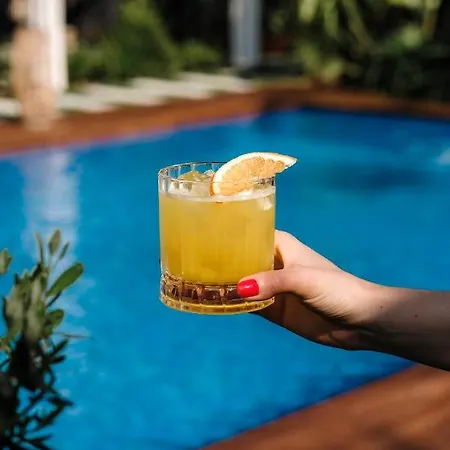 Monreve * Αλακάτι